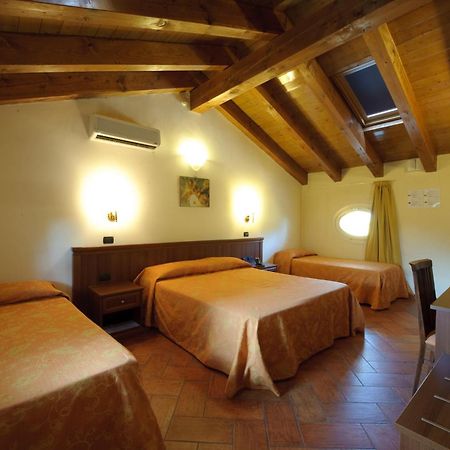 Corte Degli Estensi Formigine Bagian luar foto