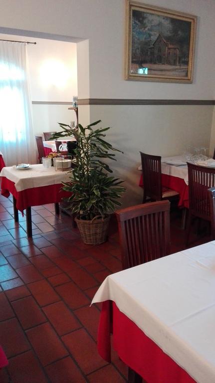 Corte Degli Estensi Formigine Bagian luar foto