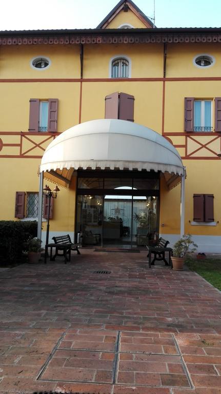 Corte Degli Estensi Formigine Bagian luar foto