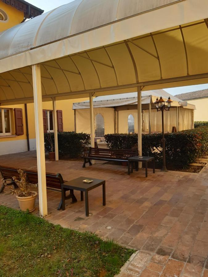 Corte Degli Estensi Formigine Bagian luar foto